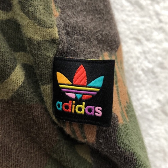 Adidas Pharrell/Small/Camouflage/Shirt - Picture 4 of 5